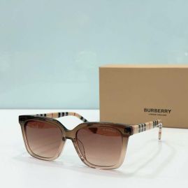 Picture of Burberry Sunglasses _SKUfw52340907fw